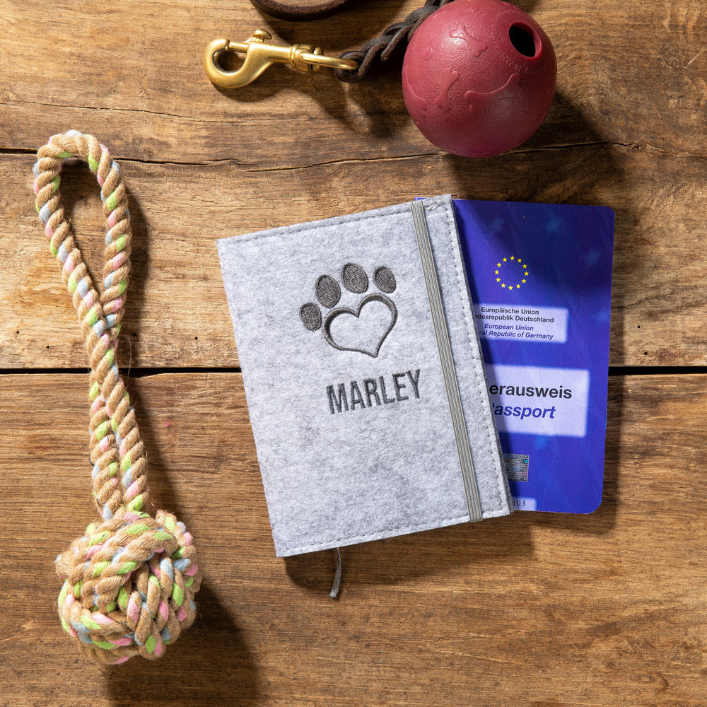 Pet passport cover PAW | Felt