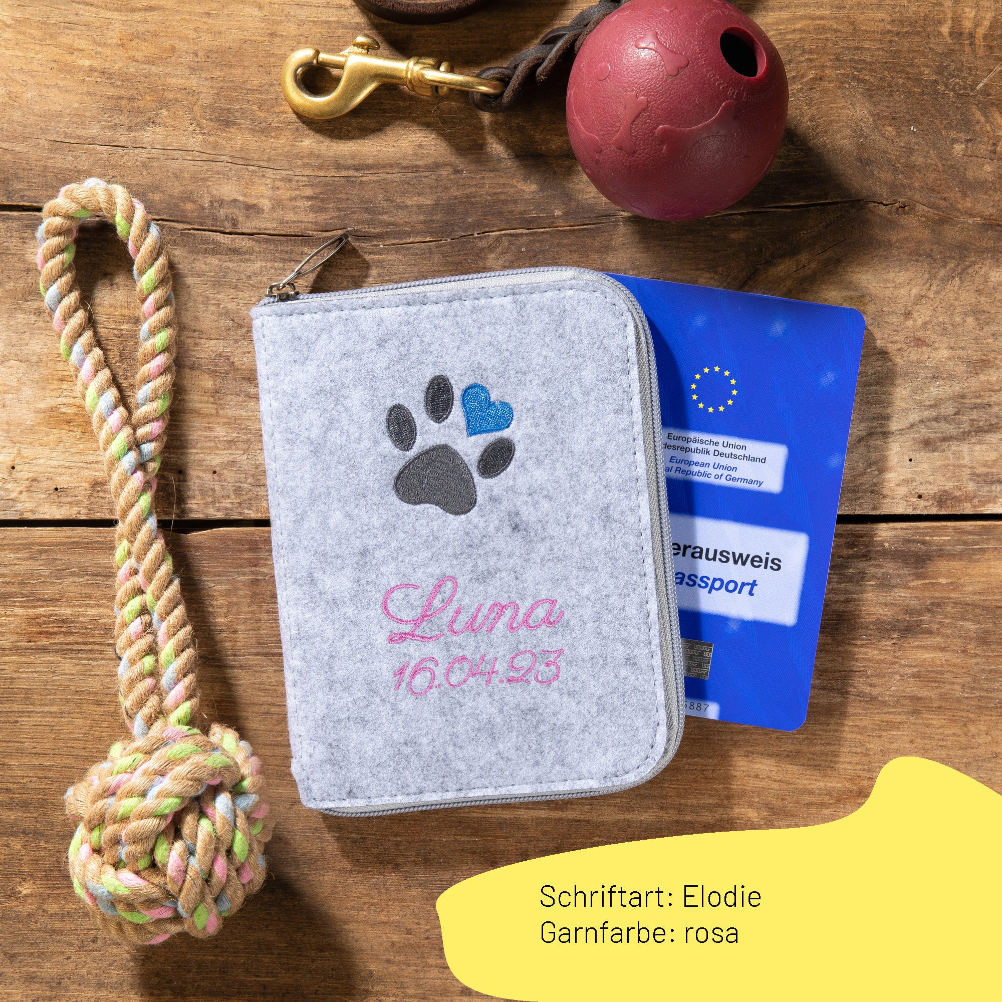 Pet passport cover PAW | Felt with zipper