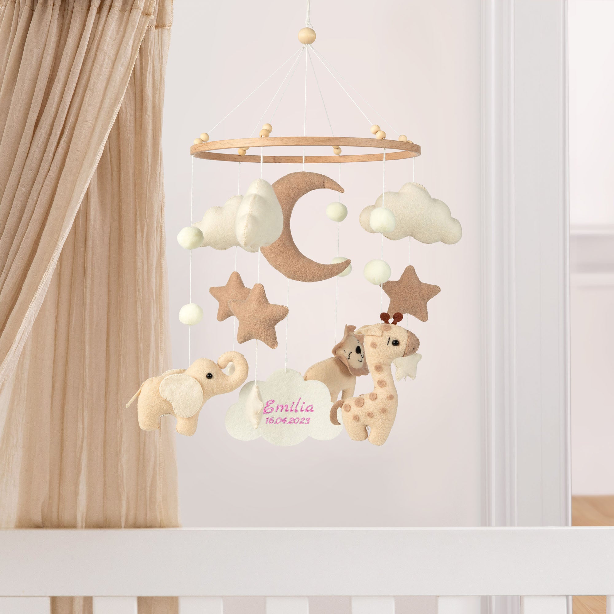 Baby Mobile SAFARI I Filz | 🪡 inkl. einer Stickzeile