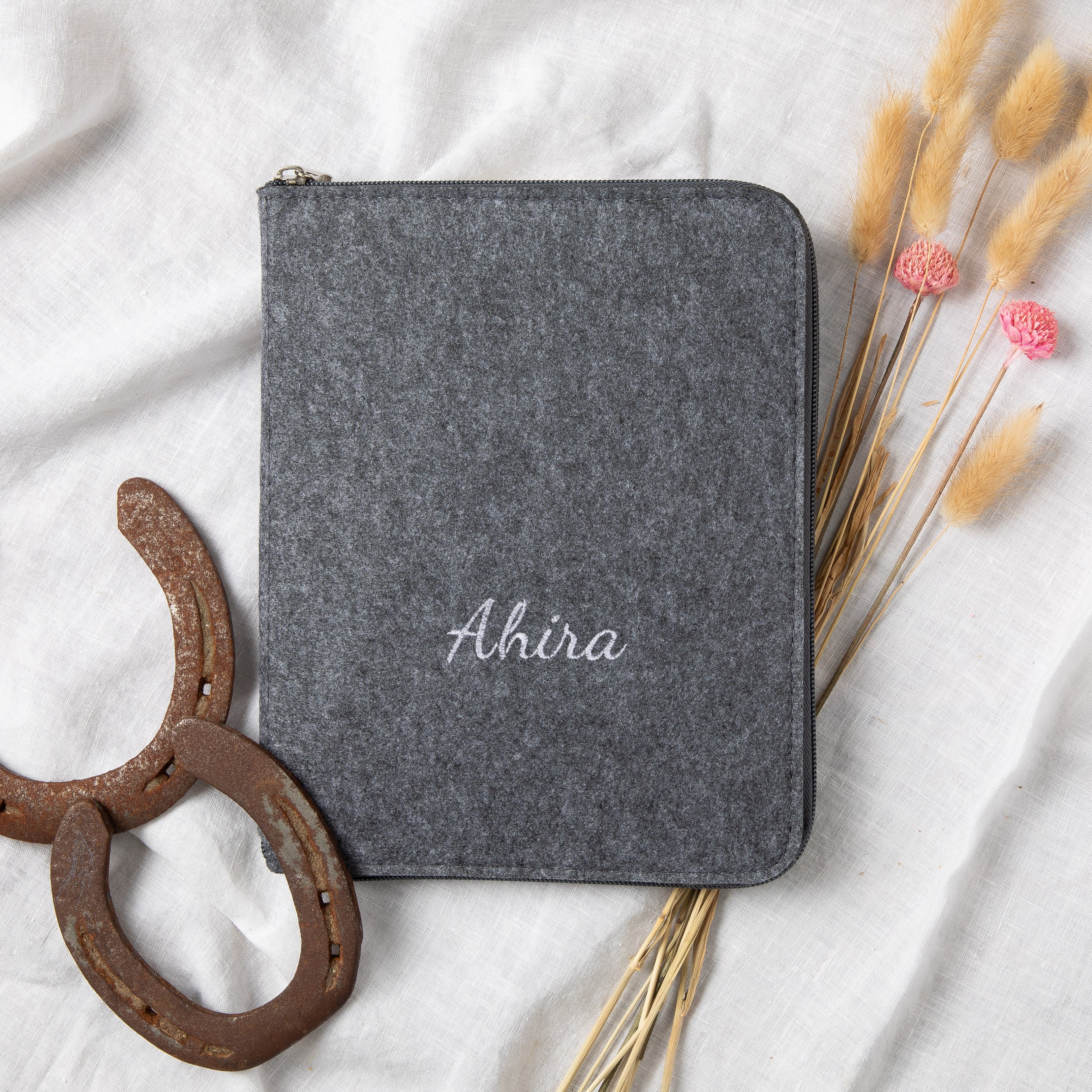 Equine Passport Cover CLASSIC | Felt